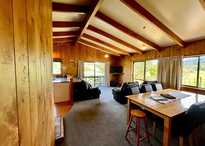 White Star Station Farm Holiday Park